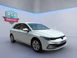 Blanco Usado 2023 VW Golf VIII Life Berlina | 26.990 € (Precio justo)