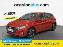 Rojo Usado 2021 Hyundai i20 Berlina | 12.690 € (Precio justo)