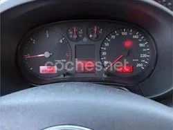 Azul Usado 2002 Audi A3 Attraction Berlina | 3200 € (Precio justo)