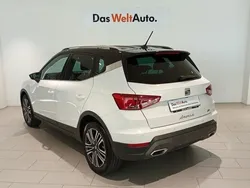 Blanco Usado 2024 Seat Arona FR SUV | 19.900 € (Precio justo)