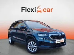 Azul Usado 2023 Skoda Karoq Ambition SUV | 20.290 € (Buen precio)