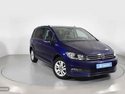 Azul Usado 2020 VW Touran Advance Monovolumen | 28.600 € (Caro)