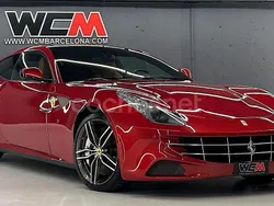 Rojo Usado 2014 Ferrari FF Coupe | 174.900 €
