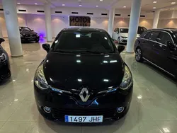 Negro Usado 2015 Renault Clio IV Expression Berlina | 7990 € (Precio justo)