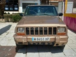 Beige Usado 1999 Jeep Cherokee Sport SUV | 1900 €