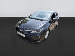 Negro Usado 2021 Toyota Corolla Business Edition Berlina | 18.900 € (Precio justo)