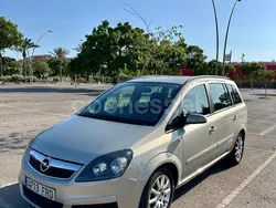 Beige Usado 2007 Opel Zafira Enjoy Monovolumen | 4500 € (Precio justo)