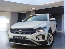 Blanco Usado 2024 VW T-Roc Life SUV | 28.650 € (Precio justo)