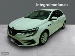 Blanco Usado 2022 Renault Mégane IV Intens Berlina | 20.490 € (Un poco caro)