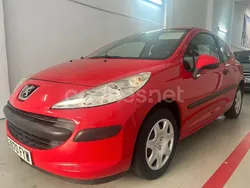 Rojo Usado 2007 Peugeot 207 Berlina | 4990 € (Precio justo)