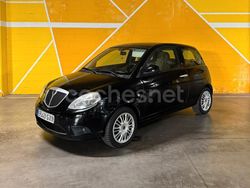 Negro Usado 2010 Lancia Ypsilon Utilitario | 4500 €