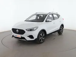 Blanco Usado 2023 MG ZS Comfort Berlina | 17.199 € (Un poco caro)