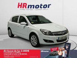 Blanco Usado 2008 Opel Astra Cosmo Berlina | 4510 € (Precio justo)