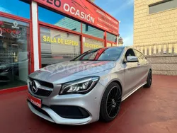 Gris / plata Usado 2017 Mercedes CLA220 Shooting Brake Familiar | 16.500 €