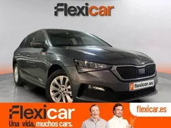 Gris Usado 2023 Skoda Scala Selection Utilitario | 17.490 € (Buen precio)