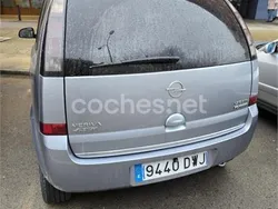 Gris / plata Usado 2007 Opel Meriva Enjoy Monovolumen | 2400 € (Caro)