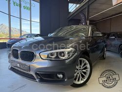Gris / plata Usado 2018 BMW 118 Comfort Edition Utilitario | 17.990 € (Precio justo)