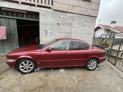 Granate Usado 2003 Jaguar X-type Executive Berlina | 3700 € (Precio justo)
