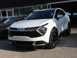 Blanco Usado 2022 Kia Sportage SUV | 27.850 € (Buen precio)