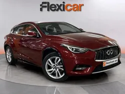 Granate Usado 2018 Infiniti Q30 Premium Utilitario | 13.770 € (Precio justo)