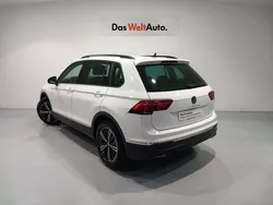 Blanco Usado 2020 VW Tiguan Life SUV | 29.800 € (Caro)