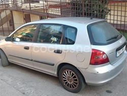 Gris / plata Usado 2001 Honda Civic ES Berlina | 850 € (Super precio)