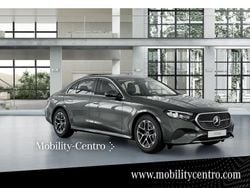 Gris Nuevo 2025 Mercedes E200 Berlina | 58.518 €