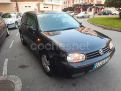 Verde Usado 2001 VW Golf IV Highline Berlina | 3990 € (Precio justo)