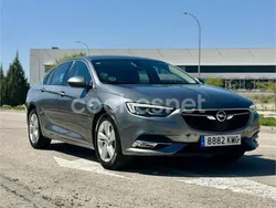 Gris / plata Usado 2018 Opel Insignia Excellence Berlina | 8900 € (Buen precio)