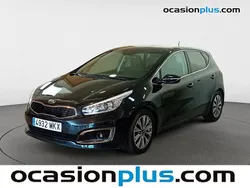 Negro Usado 2015 Kia Ceed GT GT-Line Utilitario | 14.350 € (Precio justo)