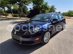 Azul Usado 2012 Suzuki Kizashi Sport Berlina | 9500 €