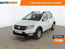 Blanco Usado 2015 Dacia Sandero Stepway Utilitario | 7899 € (Precio justo)
