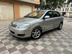 Gris / plata Usado 2005 Toyota Corolla Sol Berlina | 5990 € (Un poco caro)