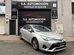 Gris / plata Usado 2016 Toyota Avensis Business Edition Familiar | 13.990 € (Precio justo)