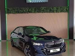 Azul Usado 2024 BMW 520 Berlina | 57.890 €