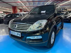 Gris Usado 2016 Ssangyong Rexton SUV | 15.990 €