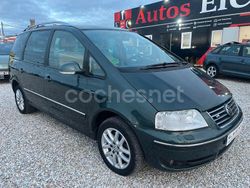 Verde Usado 2008 VW Sharan Advance Monovolumen | 9800 €