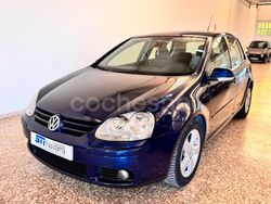 Azul Usado 2006 VW Golf V Sportline Berlina | 6800 € (Precio justo)