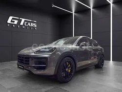 Gris / plata Usado 2024 Porsche Cayenne Turbo E-Hybrid SUV | 199.900 € (Un poco caro)