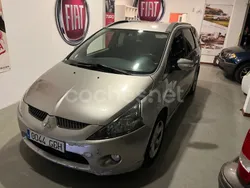 Gris / plata Usado 2009 Mitsubishi Grandis Intense Monovolumen | 5500 €