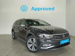 Gris / plata Nuevo 2025 VW Passat Alltrack Familiar | 47.900 €