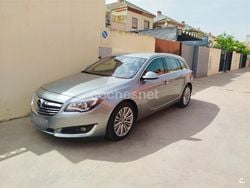 Gris / plata Usado 2015 Opel Insignia Excellence Familiar | 9990 € (Precio justo)