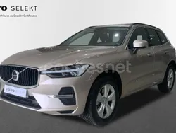 Amarillo Usado 2022 Volvo XC60 Core SUV | 37.900 € (Buen precio)