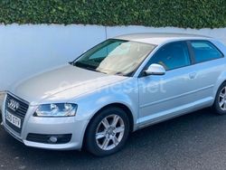 Gris / plata Usado 2010 Audi A3 Attraction Berlina | 7790 € (Un poco caro)