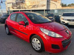 Rojo Usado 2010 Peugeot 207 Berlina | 3990 € (Precio justo)