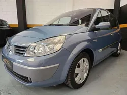 Plateado Usado 2006 Renault Scénic II Expression Monovolumen | 6995 € (Caro)