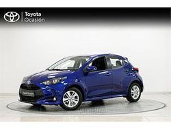 Azul Usado 2024 Toyota Yaris Edition | 19.150 €