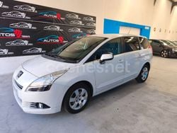 Blanco Usado 2013 Peugeot 5008 Active Monovolumen | 5500 € (Precio justo)