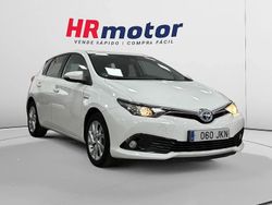 Usado 2015 Toyota Auris Hybrid Active | 12.090 € (Precio justo)