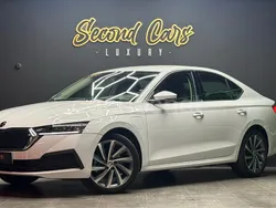 Blanco Usado 2021 Skoda Octavia Style Berlina | 23.290 € (Precio justo)